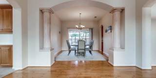 1922 Fernbrook Court Gallery 12
