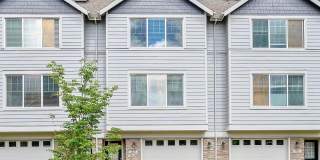 9215 SW Sweek Drive - Exceptional Townhome Gallery 1