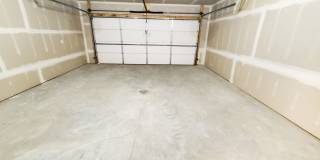 3 Bed 2.5 Bath Townhome! Gallery 33