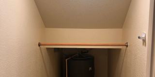 $200 AMAZON GIFT CARD WITH SIGNED LEASE!! 4b/4.5b Now Pre-leasing For August 10th move in!! Gallery 16