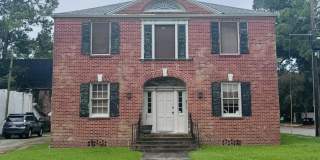 317 W University Avenue unit: 4 Gallery 1