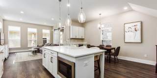 933 Pullman Place Gallery 8