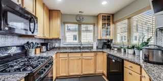 4915 W GUNNISON Street Gallery 11