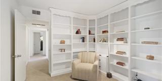 7161 Grasswood Avenue Gallery 37