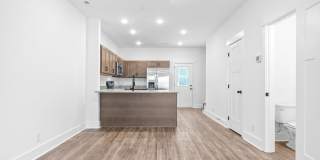 Large 2 Bedroom Luxury Townhome For Rent Near Billy Dunlop Park! Gallery 9