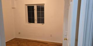 Spacious 4BR Apartment in Lindenwood/ Howard Beach Gallery 9