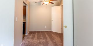Crestview at Louisville Apartments Gallery 6