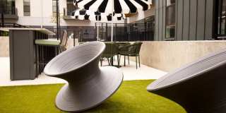 Reynard Gallery 81