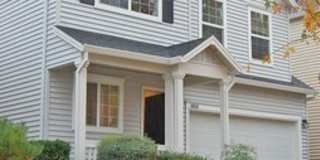 Contemporary Home Close to Intel  Nike!! Pet Friendly, Central Air Gallery 1