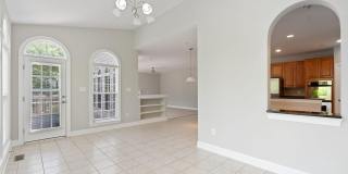 15436 SYMONDSBURY Way Gallery 19