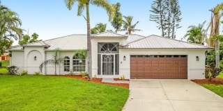 915 SW 1st Terrace Gallery 1