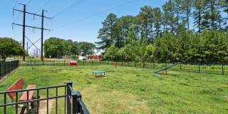 Courtyards at Chanticleer Gallery 14