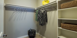 Nine15 Midtown Gallery 27