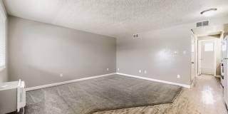 Parkwood Plaza Gallery 46