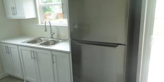 1202 W 11 Street Gallery 25