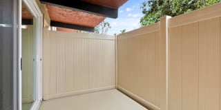 The Meadows at Westlake Village Gallery 48