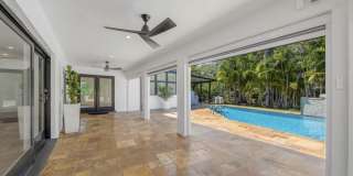 5120 Carillo Street Gallery 5