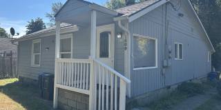 1409 W Railroad Ave Unit A Gallery 1