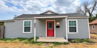 WALK TO MCMURRY! 3 bed 2 bath WALK TO MCMURRY! 3 bed 2 bath Gallery 1