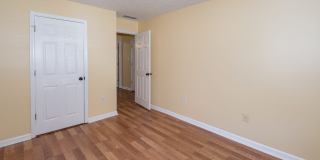 118 Jimmy Reynolds Drive Gallery 21