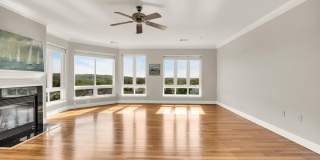 1601 LADUE Court Gallery 12