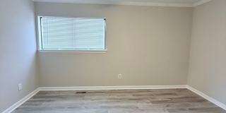 Renovated townhome in Great Alpharetta location Gallery 10