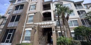 3/2 updated condo, inside gated community in Metrowest! Gallery 1
