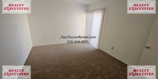 Fort Lowell & Campbell 2/1 - A/C and all appliances Gallery 12