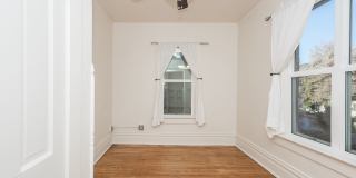 The Coronas Gallery 8