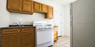 4815-23 W Cortez St Gallery 20