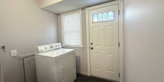 Spacious 4-Bedroom Bungalow for Rent in Euclid! Gallery 5
