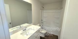 15708 Country House St Gallery 11