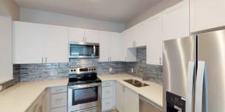 The Vintage Lofts at West End Gallery 7