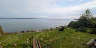 A Storybook Dream in Kingston, Available Now! Lowbank Waterfront, Beach Access, Panoramic Views & More. Gallery 22