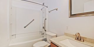 Bancroft Luxury Apartments Gallery 14