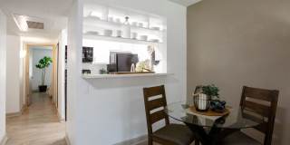 Icon on Spanish Trail Gallery 6