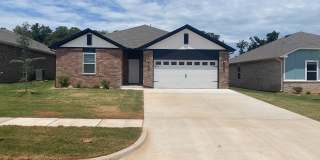 3 Bedroom 2 Bathroom 2 Car Garage Home in Oakdale School District 3 Bedroom 2 Bathroom 2 Car Garage Home in Oakdale School District Gallery 1