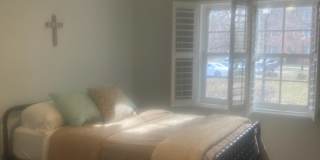 1730 West Abingdon Drive Gallery 2