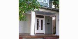 Wonderful lower unit with fresh paint Gallery 1