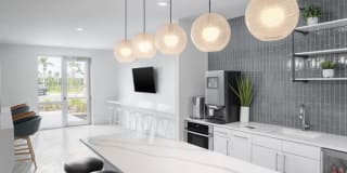 Hue Watercolor Place Gallery 10