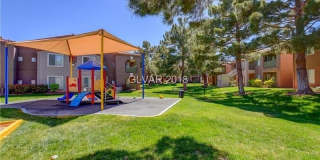 2101 BLUE BREEZE Drive Gallery 29