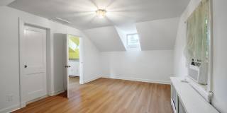 Quaint 1 Bedroom/1 Bathroom Cottage Style Apartment in Richmond ***Available NOW*** Quaint 1 Bedroom/1 Bathroom Cottage Style Apartment in Richmond ***Available NOW*** Gallery 19