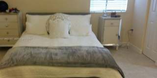 17102 SW 95th Ter Gallery 8