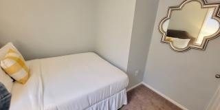 Ambient 5BR House in Pasadena Gallery 13