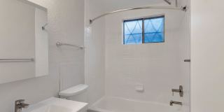 960 S Logan Gallery 15