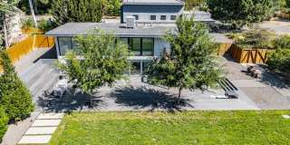 5 bed 3.5 Bath Home in North Boulder W/Large Backyard, Swimming Pool & Jacuzzi! Gallery 30