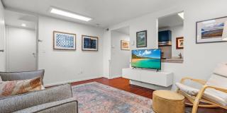 Great CDA Location! Gallery 13