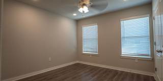 2 bedroom 2.5 bath home located in Fayetteville, AR Gallery 15