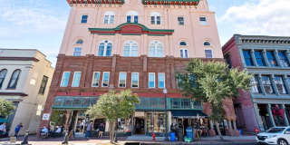 21 N Front Street Gallery 30