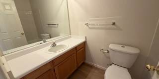 Hard to Find 4 Bedroom Single Story Gallery 29